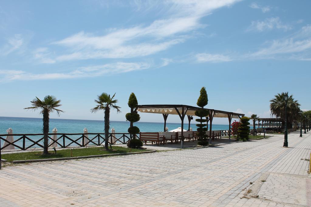 Villa Bianca Studios Посиди Стая снимка